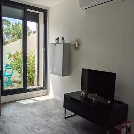 Rez De Maison Terrasse Barbecue Clim * Six-Fours-les-Plages